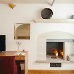 Il Borgo Ritrovato - Diffuso 3* מונטסקליוזו